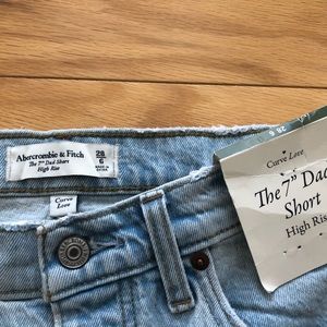 Abercrombie dad shorts